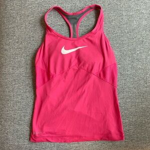 Nike dri-fit workout tank size xs